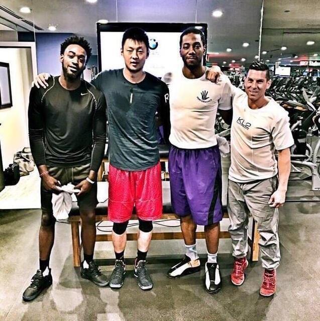 高层力挺斯洛特！利物浦敲定萨拉赫处罚，埃及球星恐无缘最后两战（利物浦高层力撑斯洛特，萨拉赫处罚敲定或缺席赛季末两战）