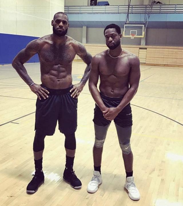 电讯报：图赫尔不会前往安菲尔德观赛，能否征召贝林充满疑问（电讯报：图赫尔将缺席安菲尔德观战，征召贝林成未知数）